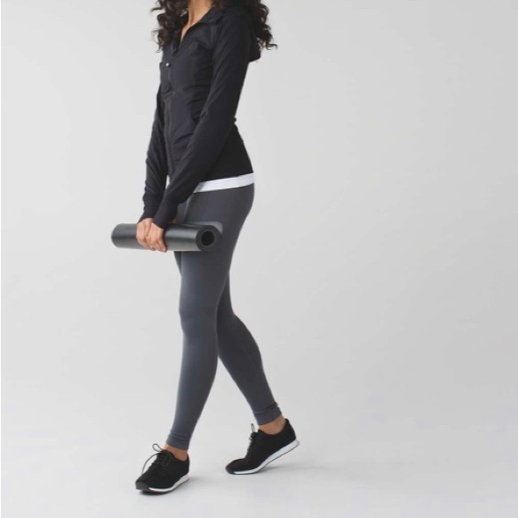 Lululemon Charcoal Grey Leggings - Picture 5 of 7